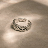 Lait and Lune Mica Ring in Rhodium Vermeil on Sterling Silver