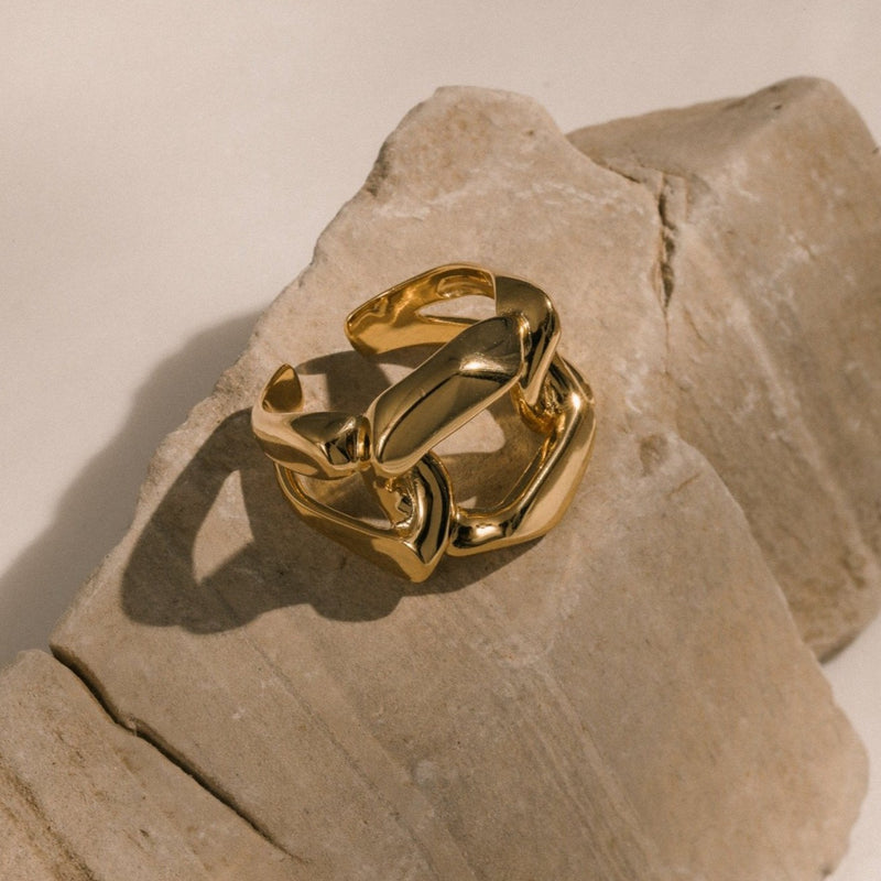 Lait and Lune Thar Ring in 18K Gold Vermeil on Sterling Silver